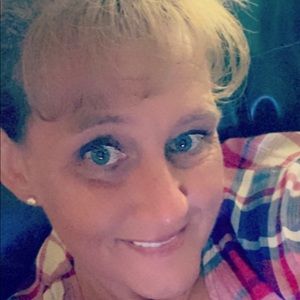 Meet your Posher, Angie